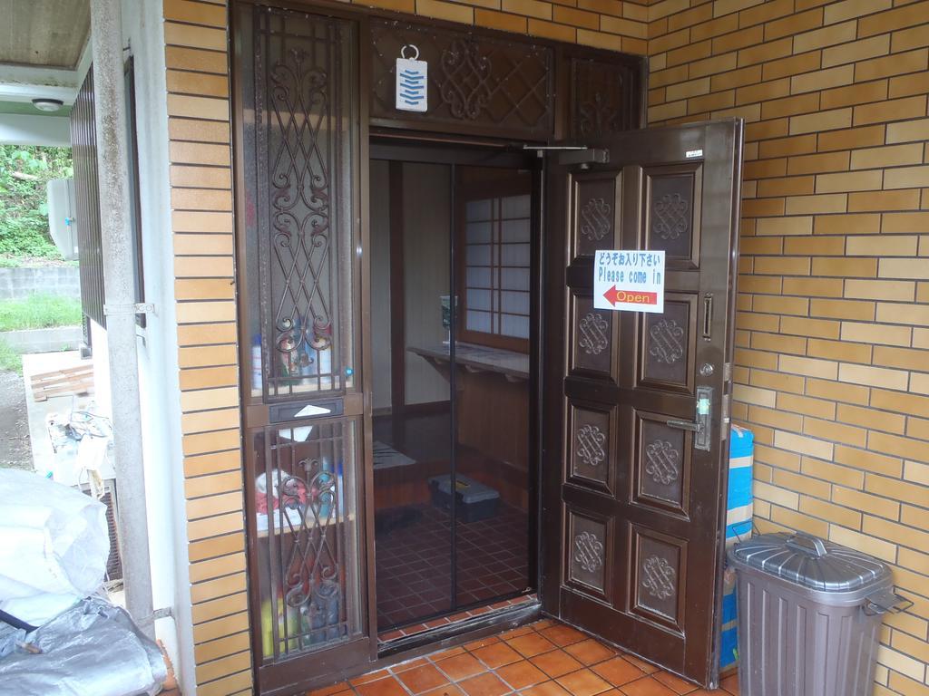 Kerama Backpackers Hotel Tokashiki Exterior photo